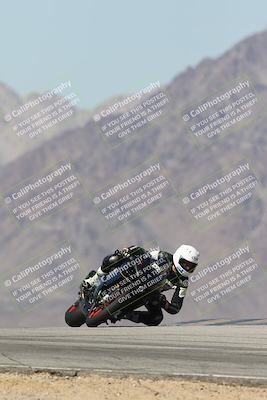 media/Oct-02-2025-Racers Edge (Thu) [[2c91cb6ab3]]/2-A Group/Session 5-Turn 9 (150pm)/